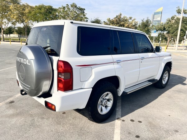 2019 Nissan Patrol Safari 4.8L - 20