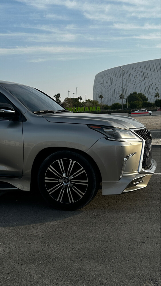 Lexus LX 570 S - 2