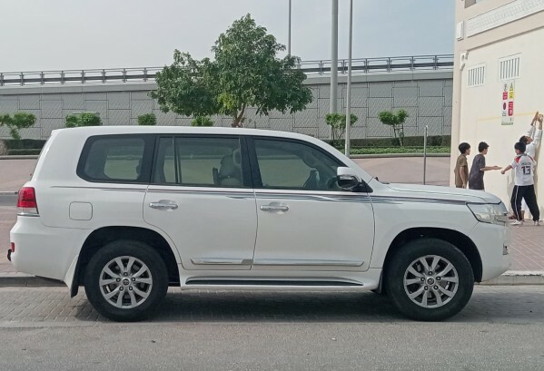 Land Cruiser 2009 Facelift 2021 - 4