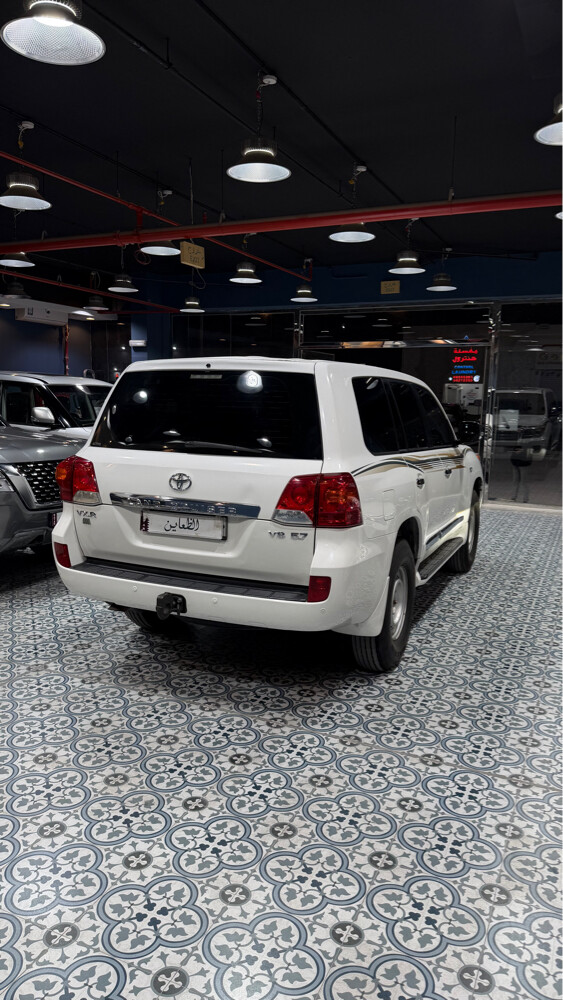 2014-VXR.5.7 — photo 6 for sale in Qatar