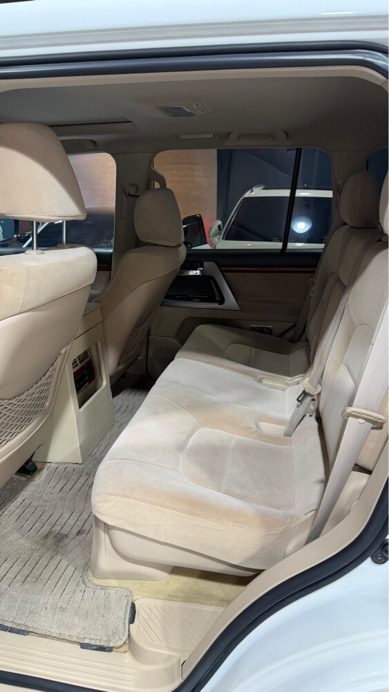 2014-VXR.5.7 — photo 4 for sale in Qatar