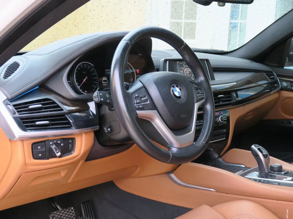 BMW - 1