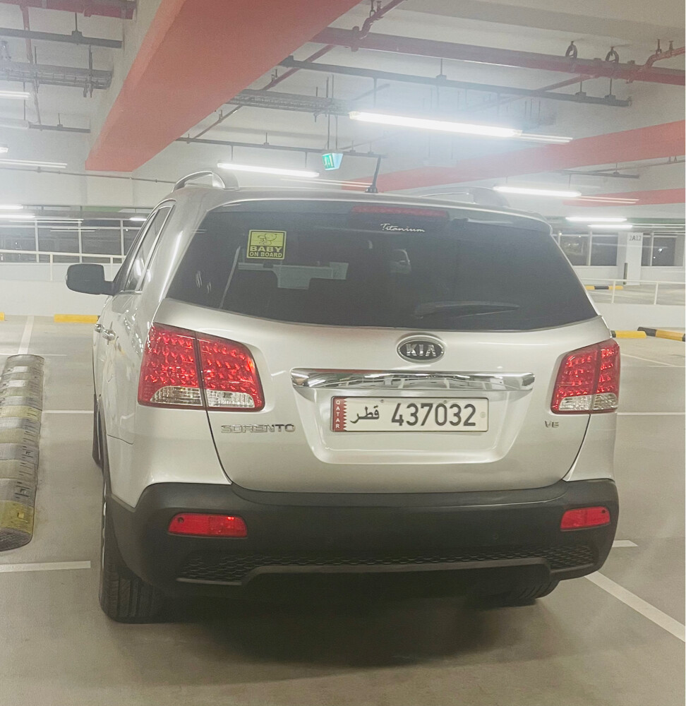 Kia Sorento 2010 - 4