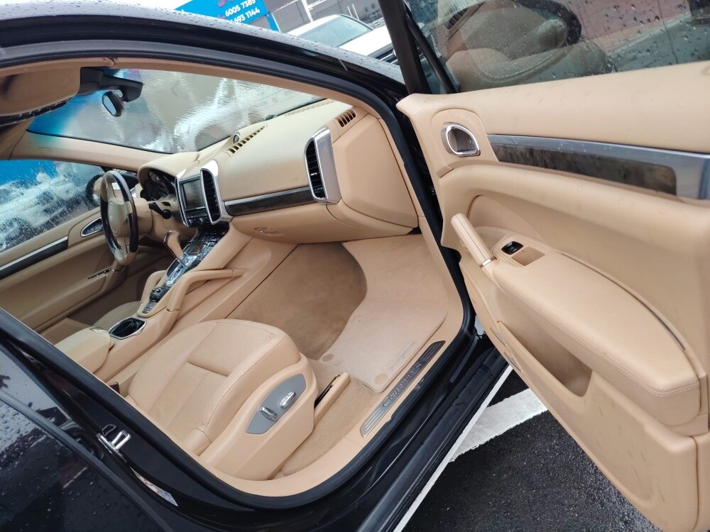 Porsche Cayenne S — photo 10 for sale in Qatar