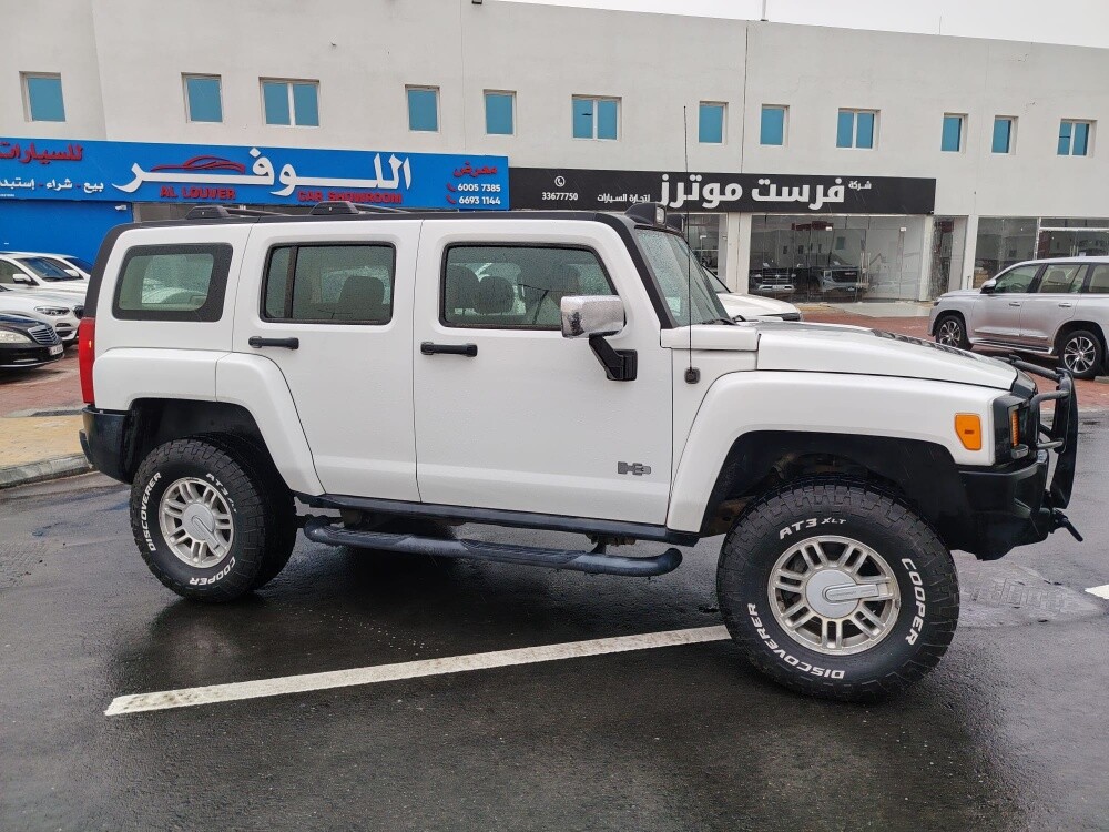 Hummer H3 — photo 3 for sale in Qatar