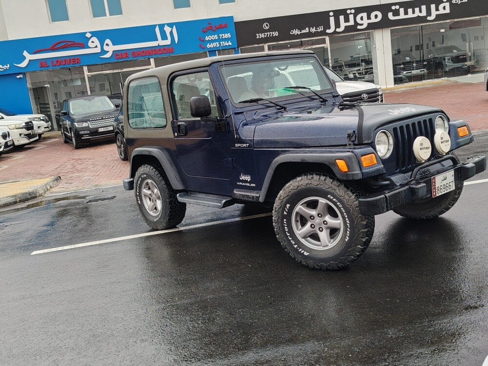 Jeep Wrangler — photo 2 for sale in Qatar