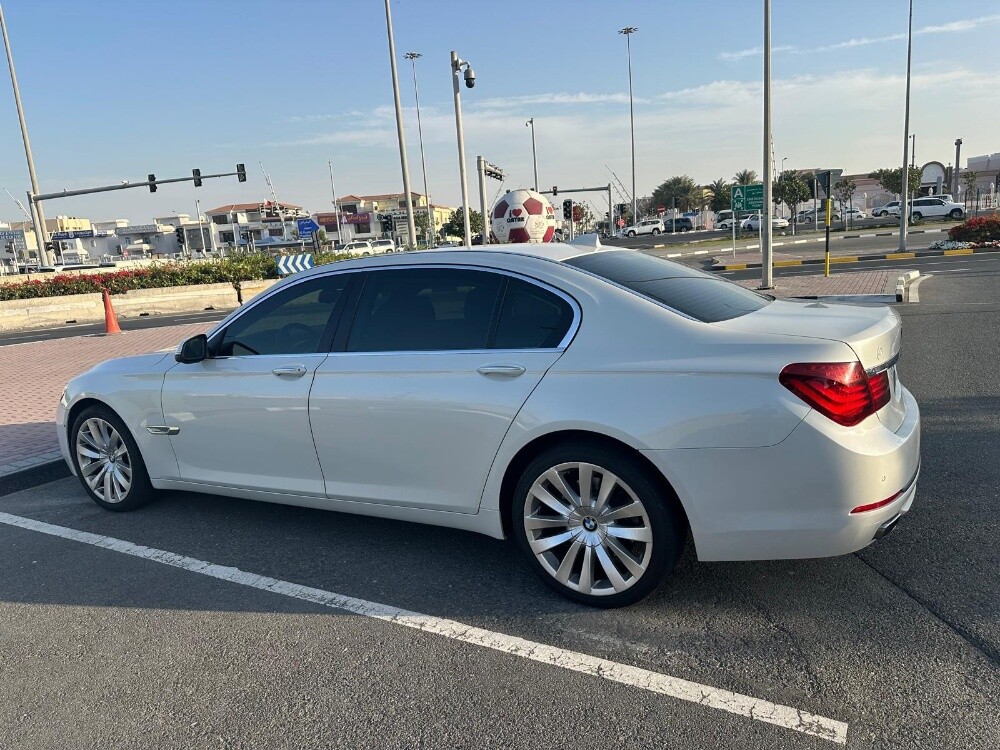 بي ام دبليو 740 للبيع - 2