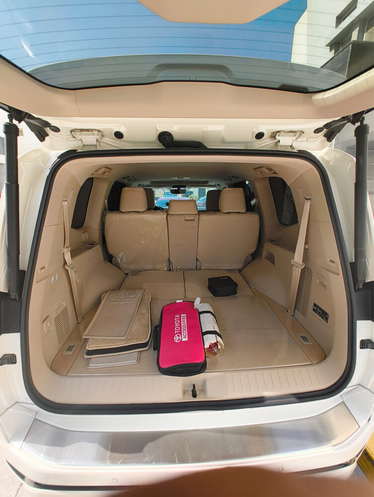 Land Cruiser 2022 - 2