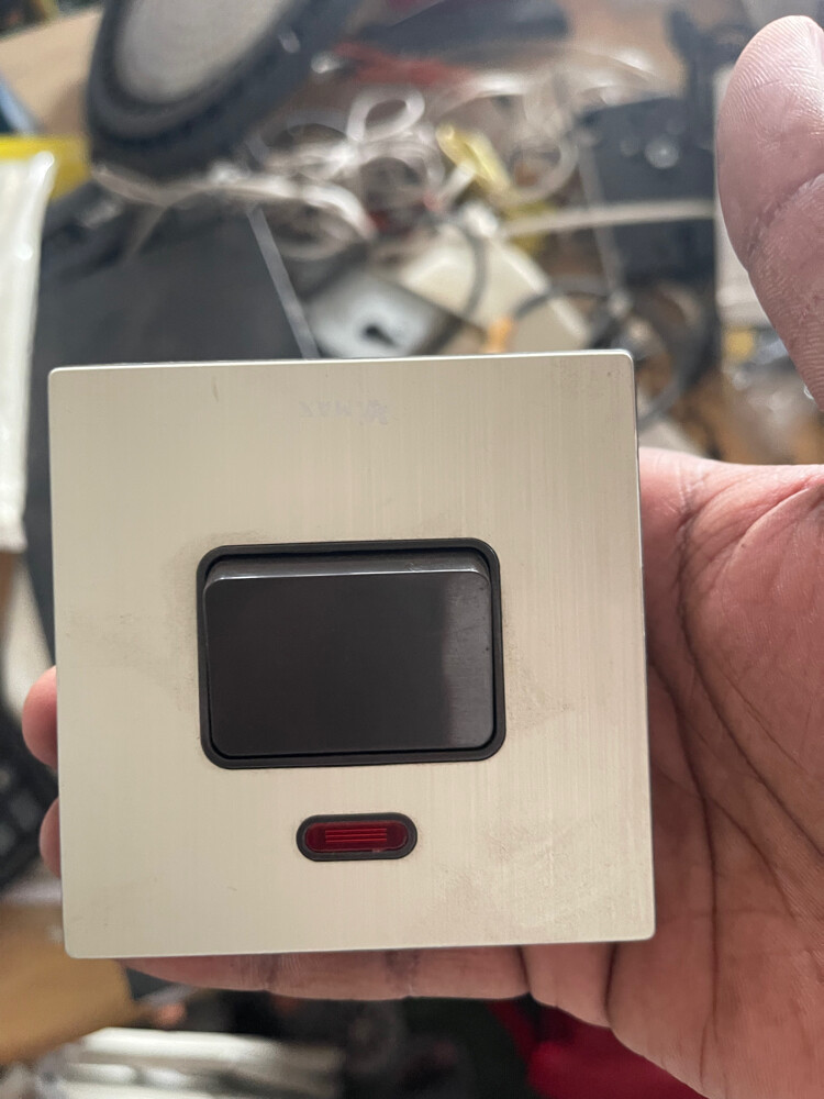  electrical switches - 8