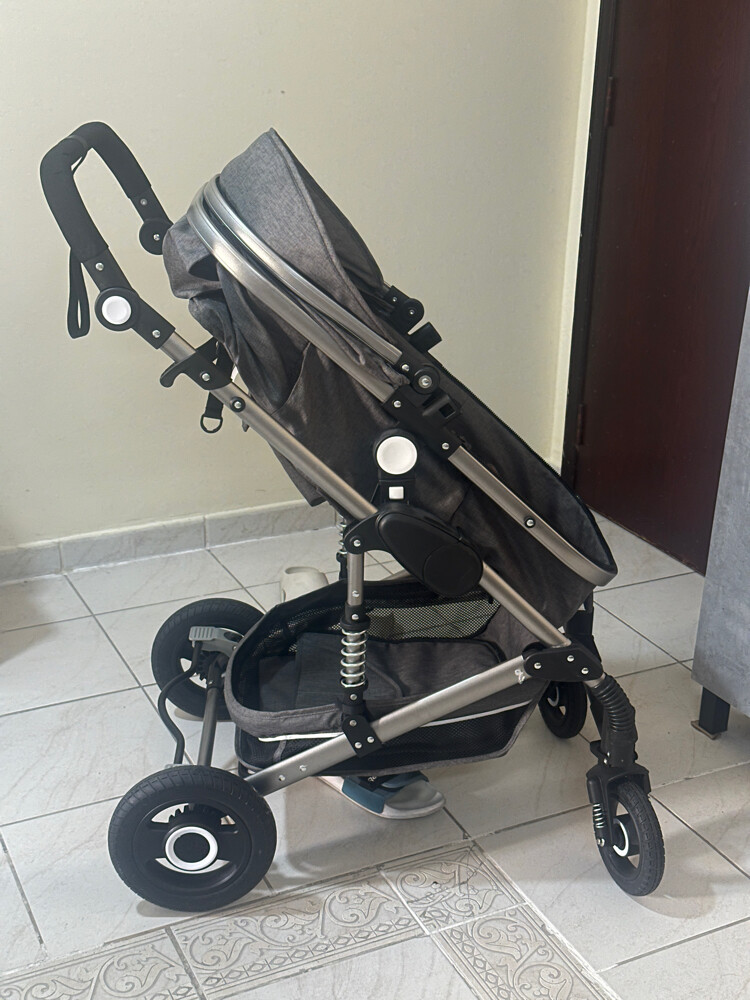 baby stroller and car seat  - 4
