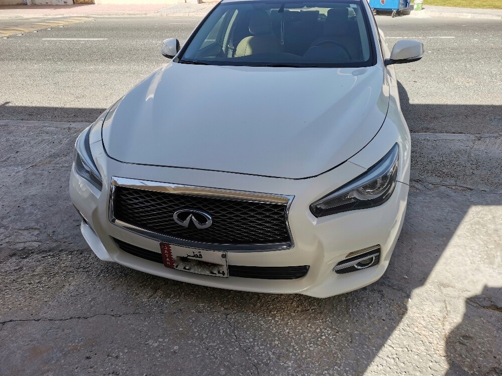 Infiniti Q50 3.7 2014 - 1