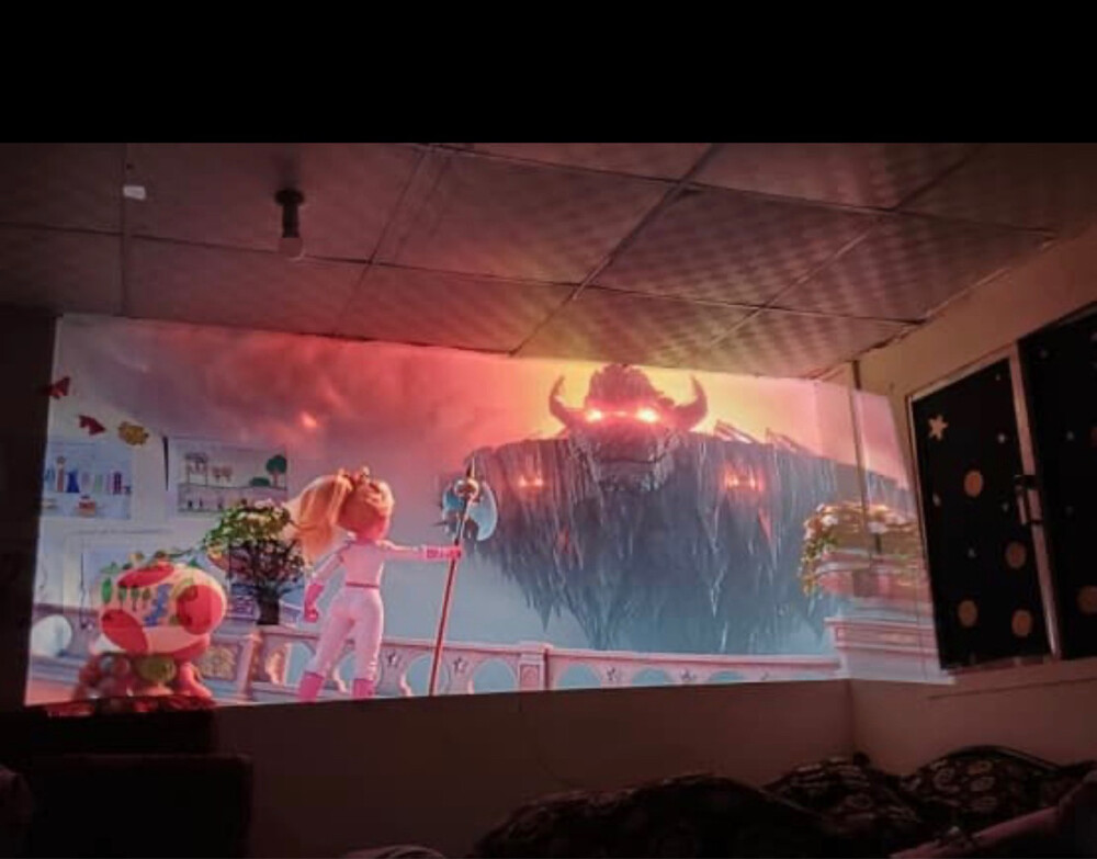 Megcubic 8K Android Projector New - 15