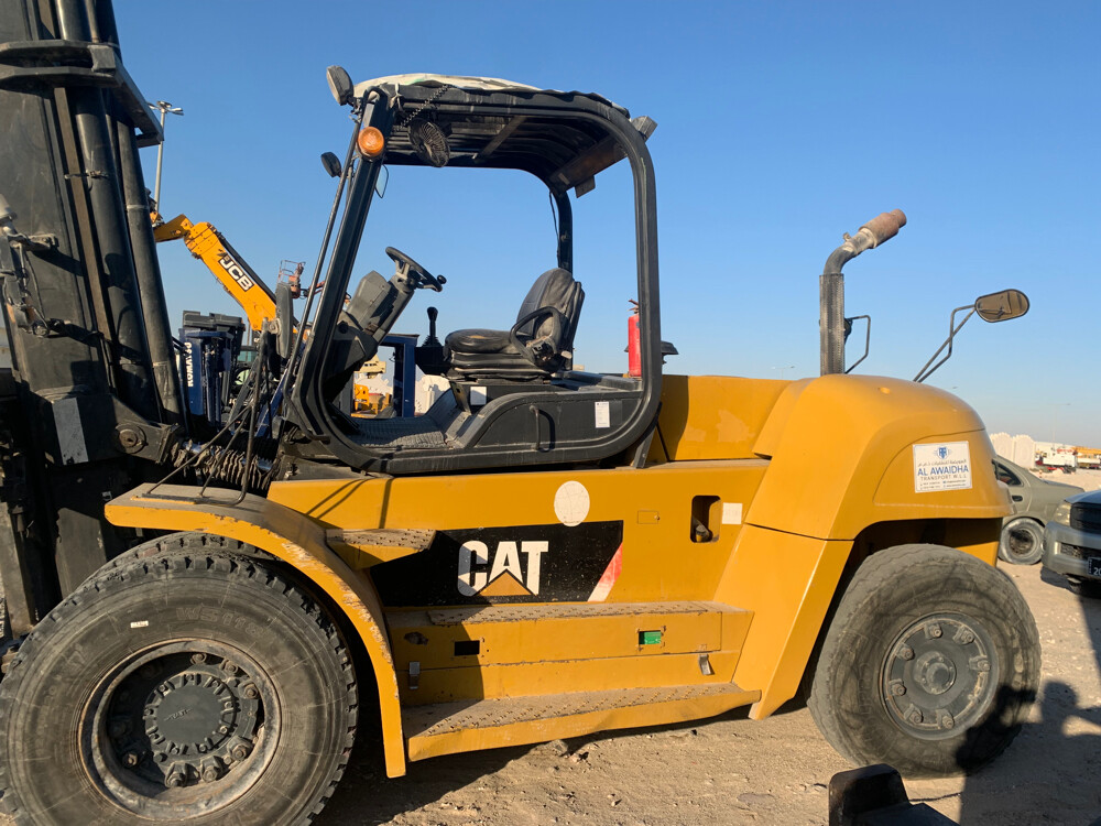 15 Ton Forklift  - 4