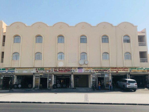 SHOP FOR RENT( 2 MONTHs FREE) - 1