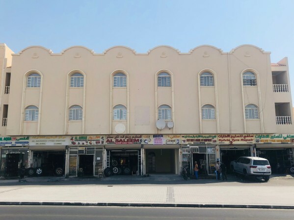 SHOP FOR RENT( 2 MONTHs FREE) - 5