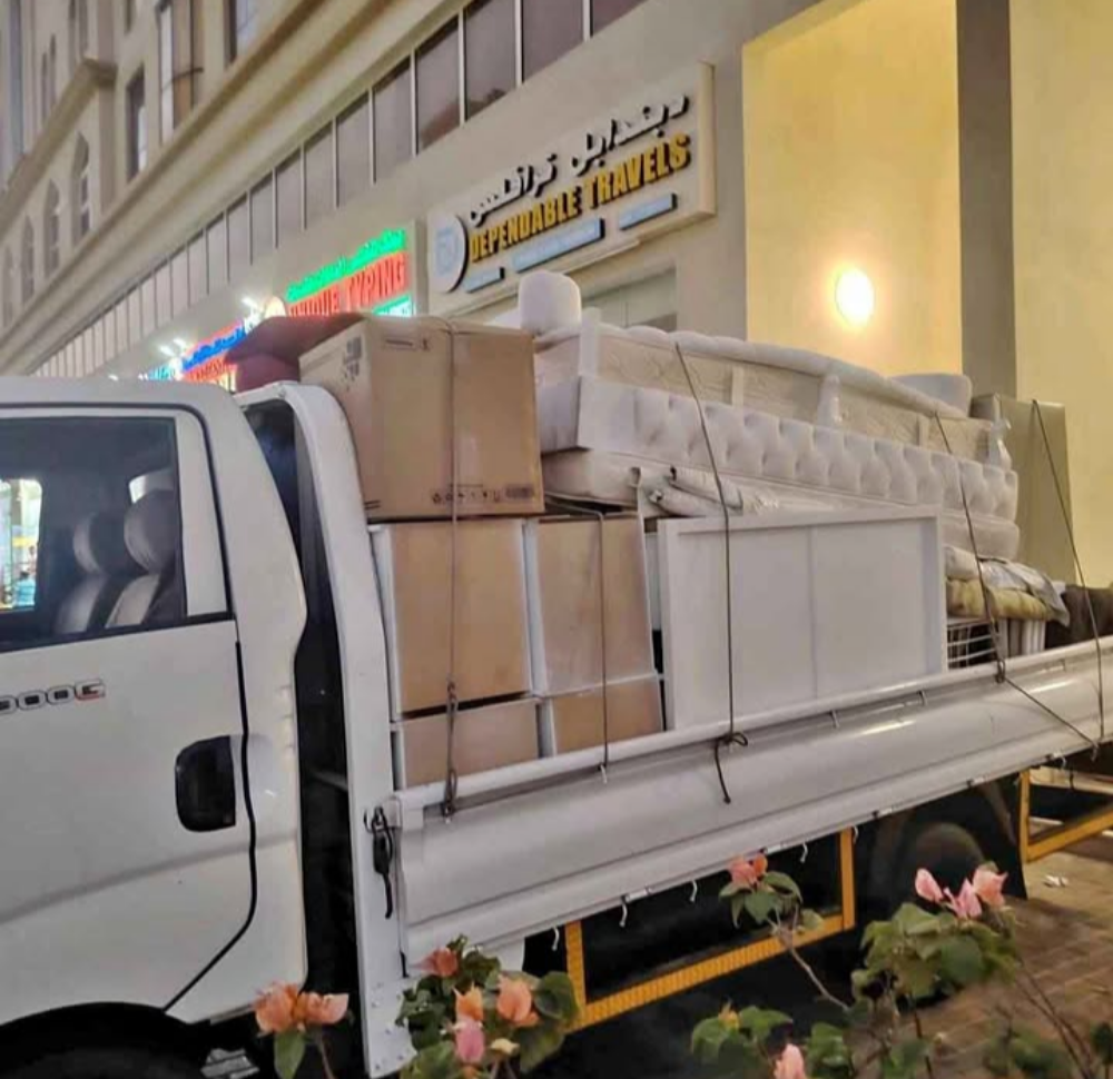 3 ton  pickap rent moving shiftin - 2