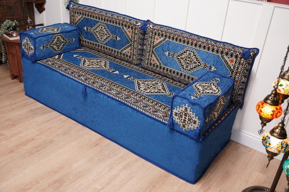 Arabic style sofa set. - 10