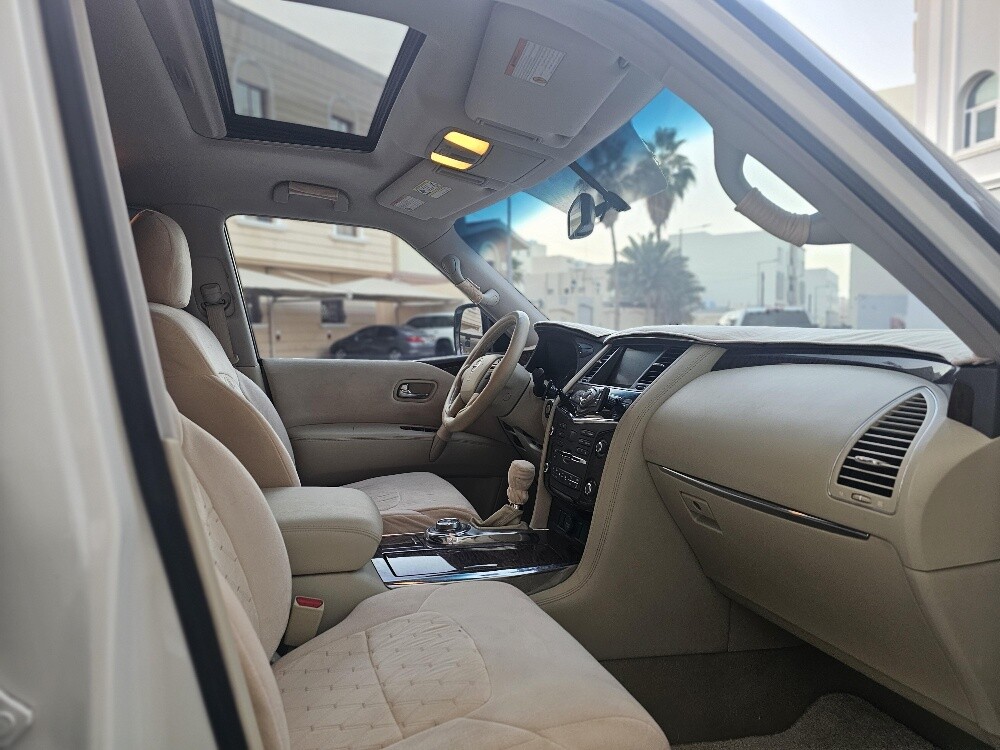 Nissan patrol SE 2015 full option - 15