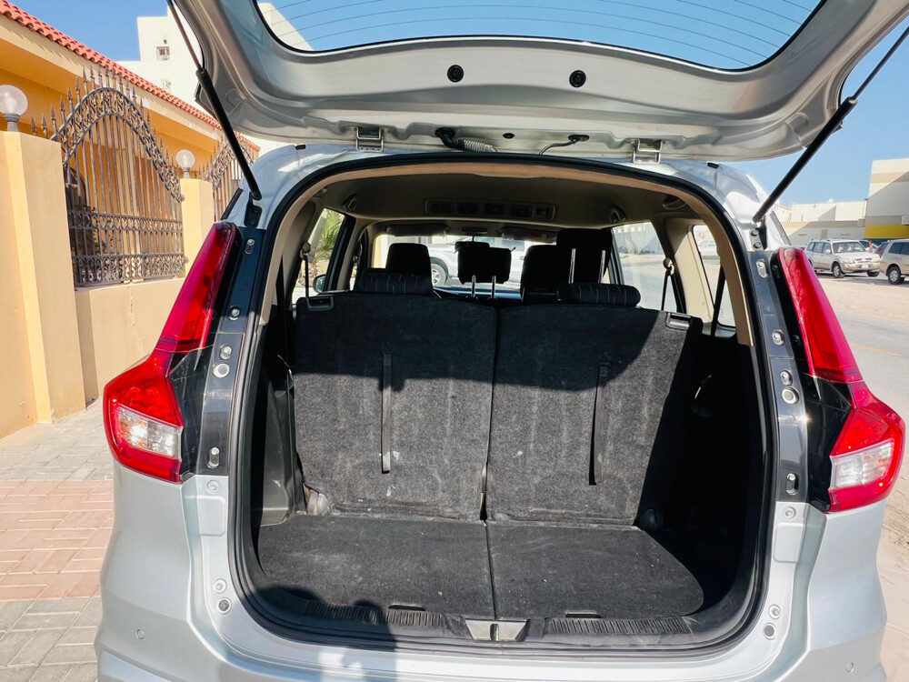 SUZKI ERTIGA 2023 LIKE NEW  - 10