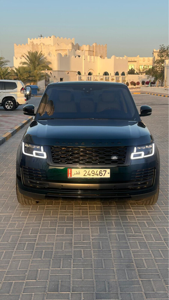 Range Rover vogue 2021 — photo 1 for sale in Qatar