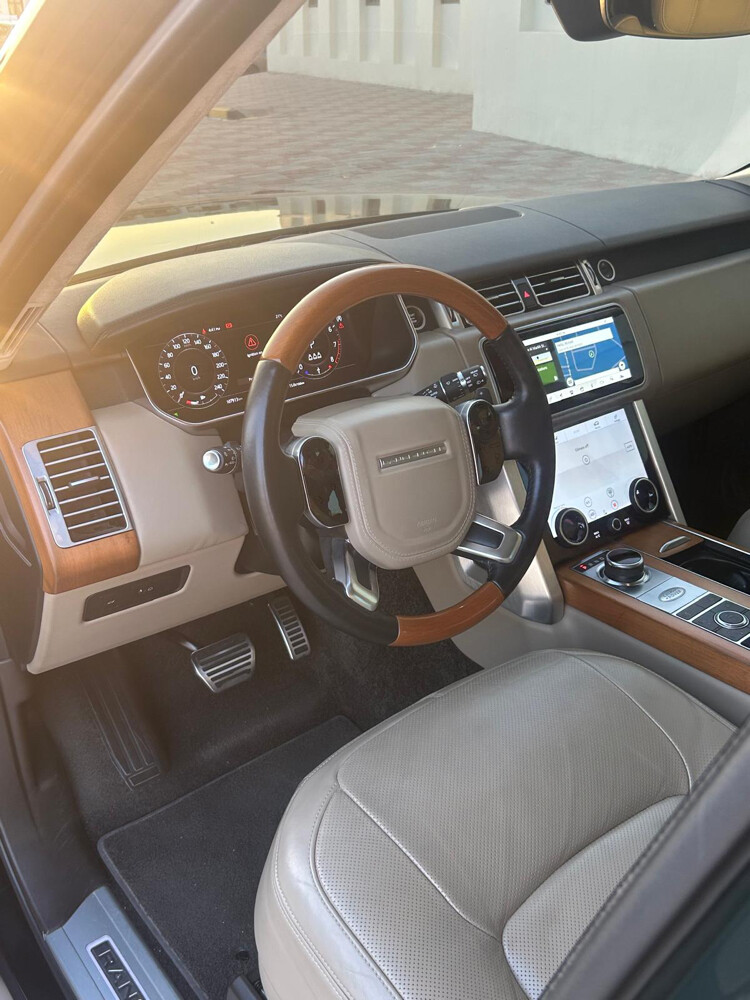 Range Rover vogue 2021 — photo 8 for sale in Qatar
