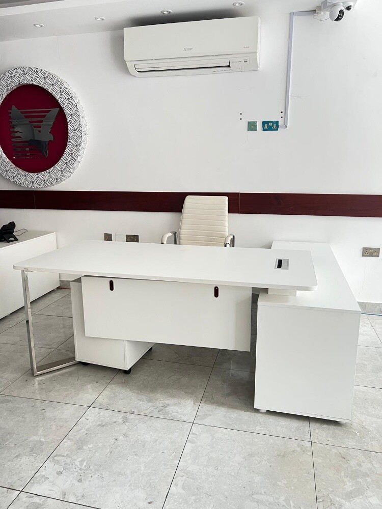 Used office furniture 33049900 - 8