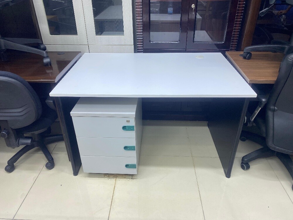 Used office furniture 33049900 - 20