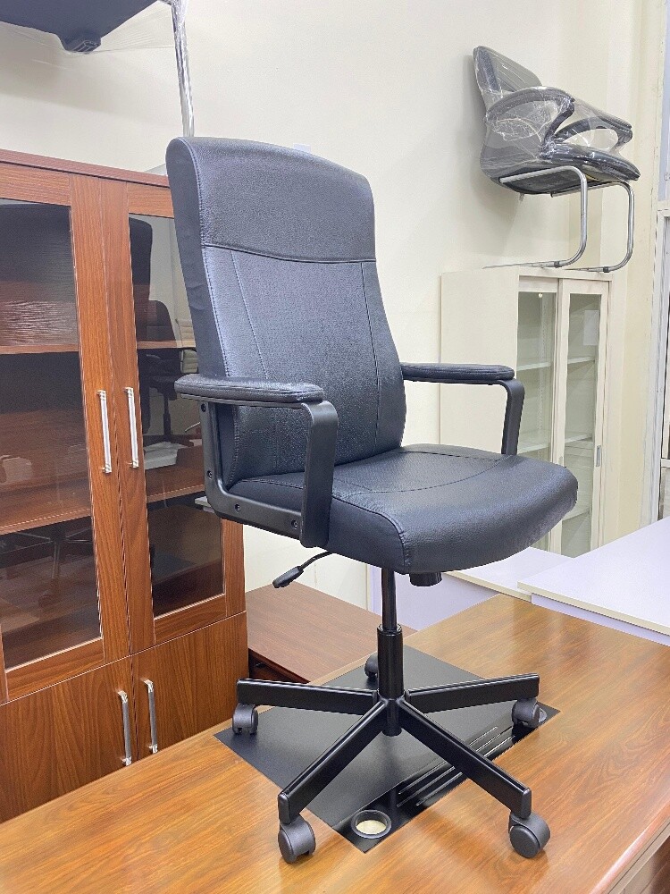 Used office furniture 33049900 - 29