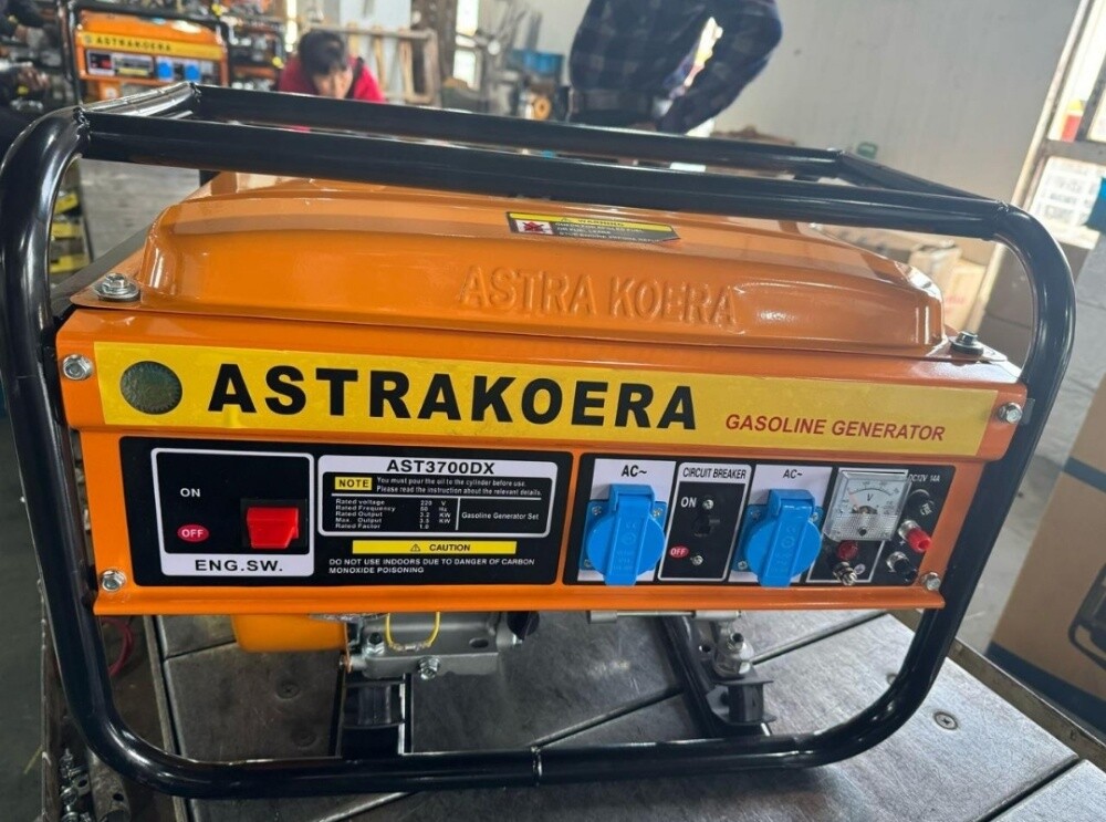 GASOLINE GENERATOR 3.5/2.5KVA - 1