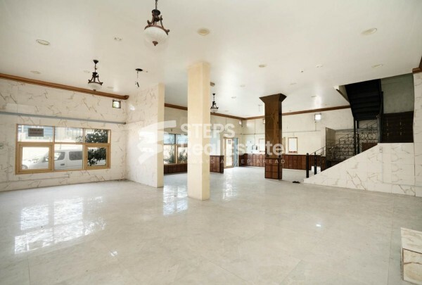 Commercial Space for rent - 10
