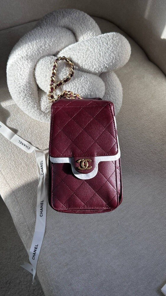 Coco 25 Small Handbag Burgundy
28 - 5