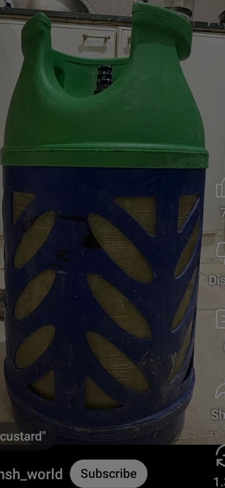 big gas cylinder - 1