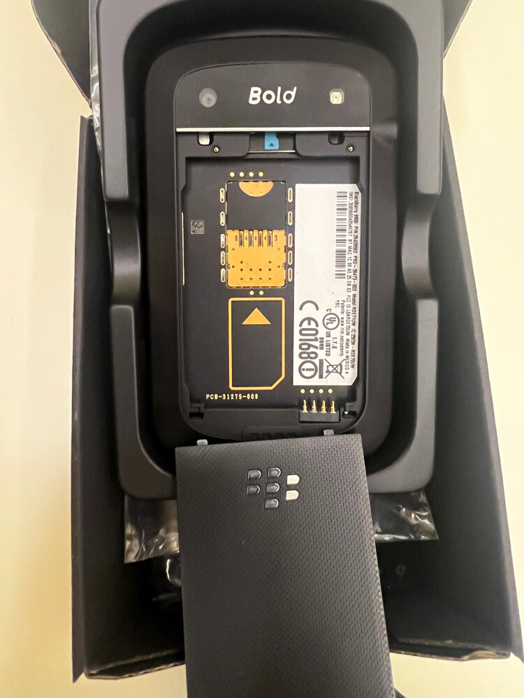Blackberry Bold 9900 very rare - 7