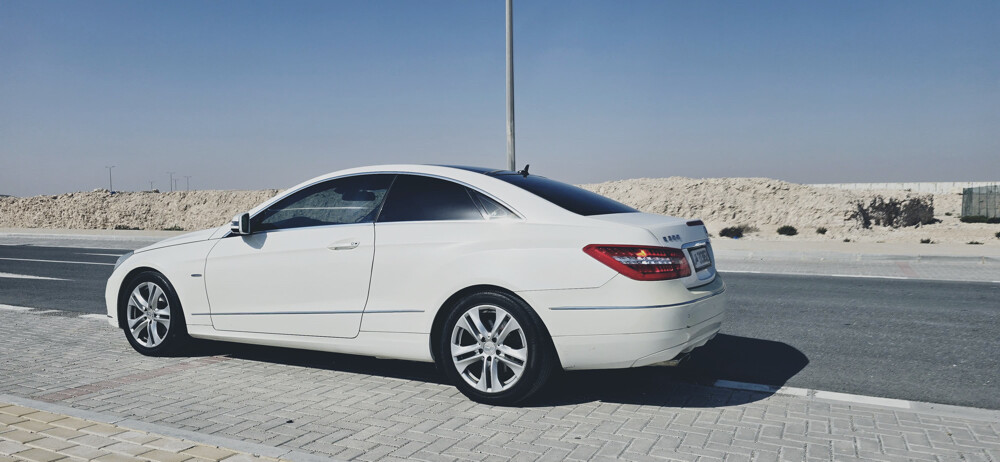 For Sale Mercedes E 200 2012 — photo 4 for sale in Qatar