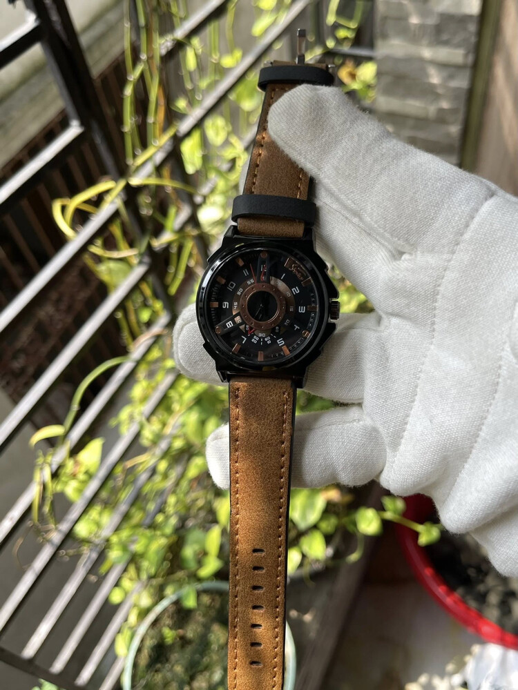 Men's Luxury Analog Wrist Watch - 1