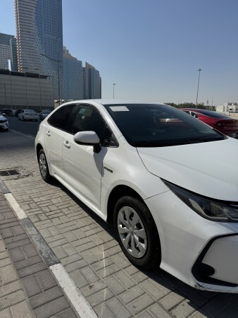 Toyota corolla hybrid model 2022 - 8