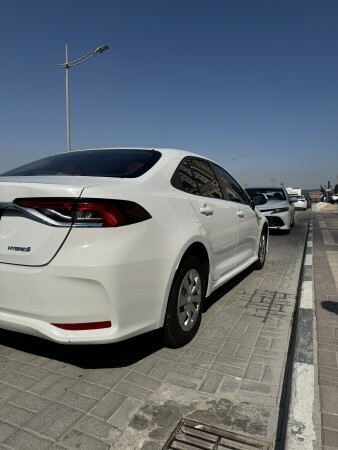 Toyota corolla hybrid model 2022 - 4