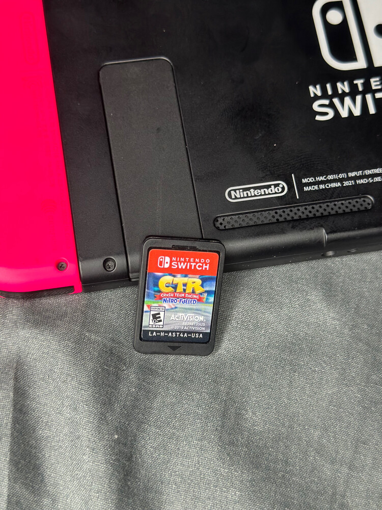 Nintendo switch  - 4