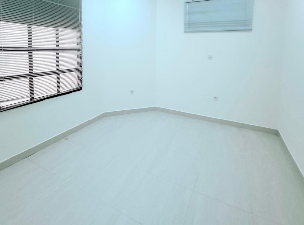 Amazing 6bhk villa female staff - 18