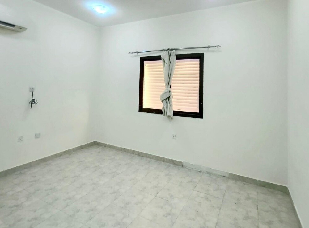 Amazing 6bhk villa female staff - 15