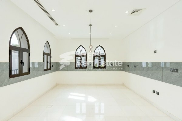 Villa for Sale with Flexible Plan - 19