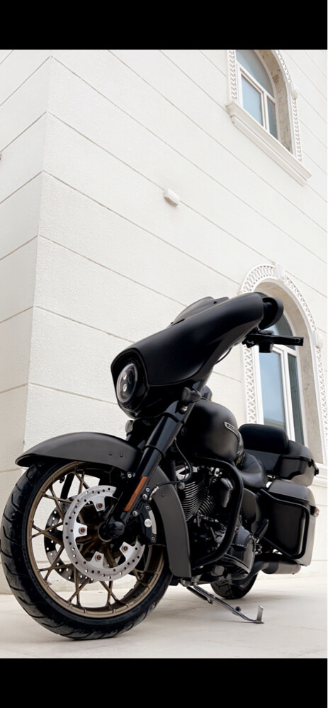 Harley Davidson  - street glide  - 2