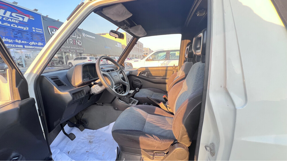 Suzuki Vitara 1991 — photo 7 for sale in Qatar