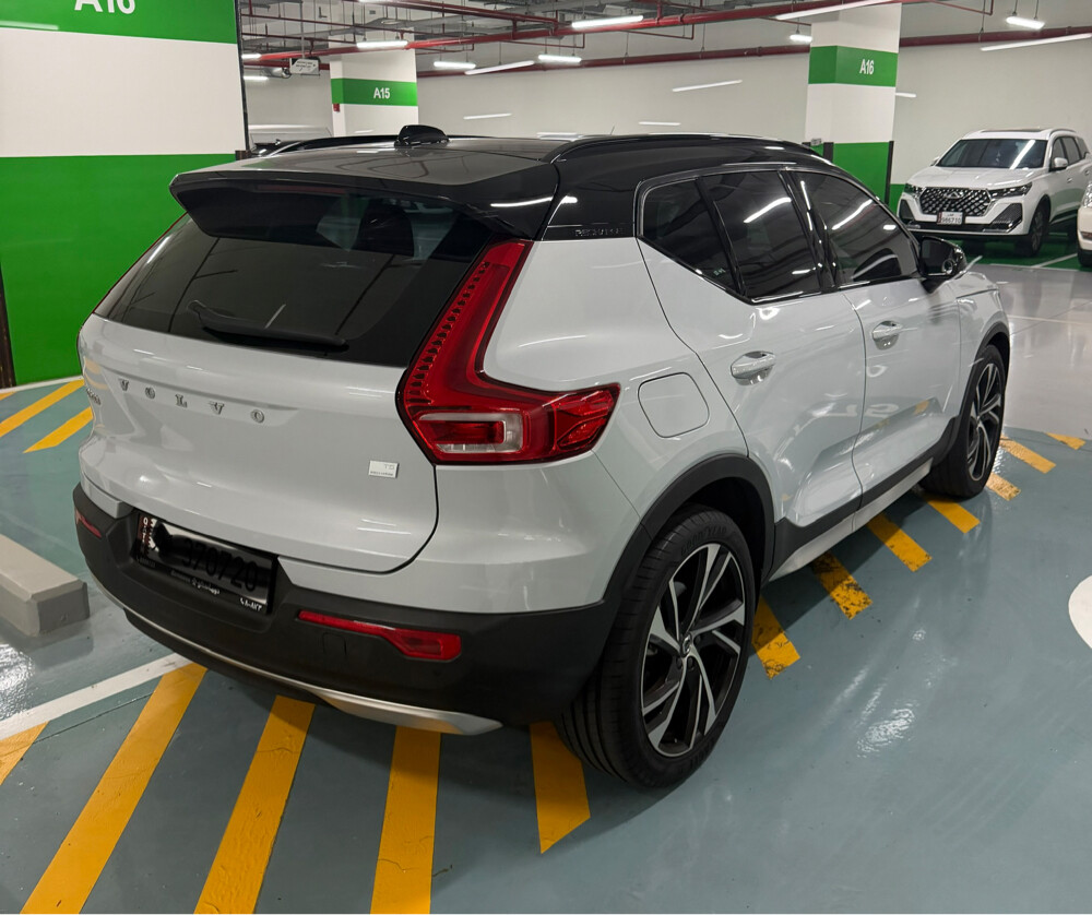 Volvo XC40 - 3