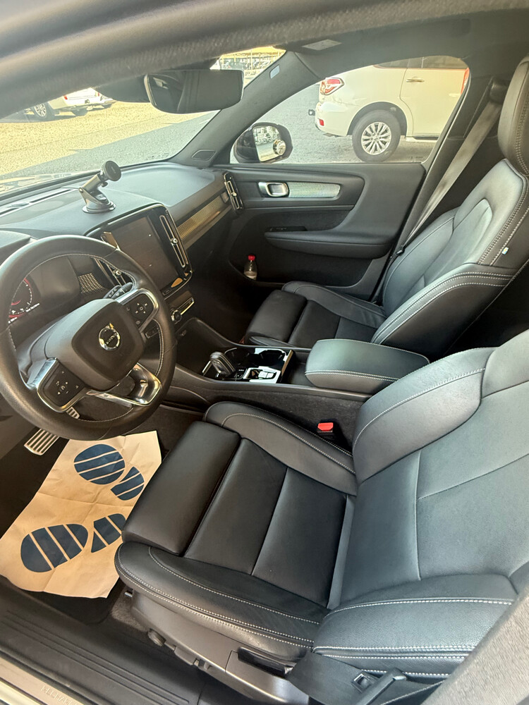 Volvo XC40 - 10