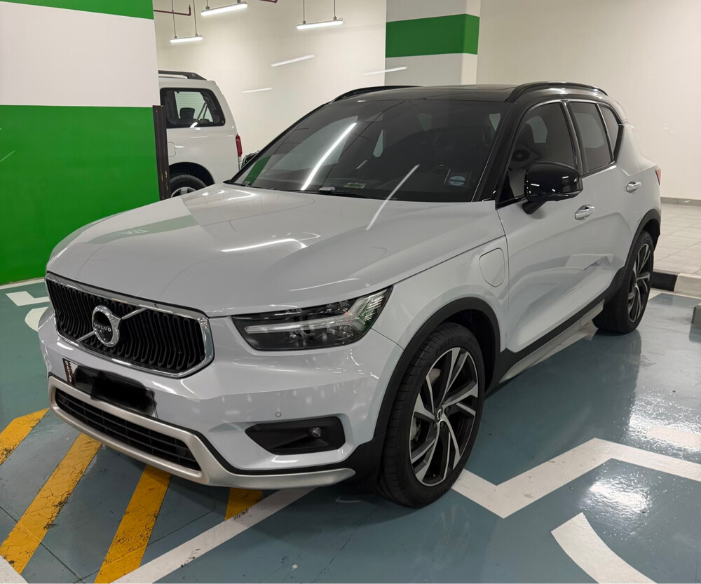 Volvo XC40 - 1
