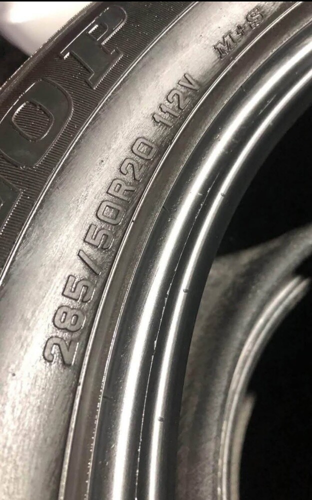 285/50/20"Dunlop tyre - 3