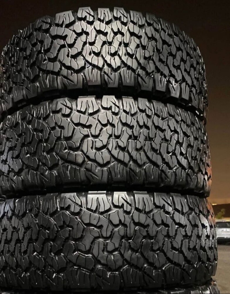 285/60/18"Bfgoodrich tyre - 2