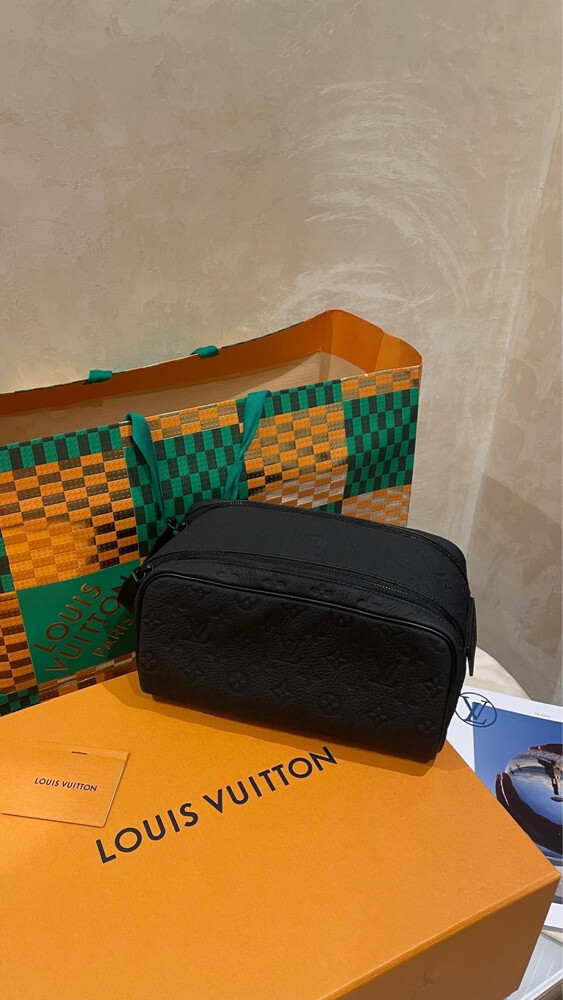 Louis Vuitton Limited Edition - 1