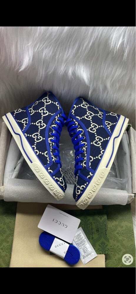gucci  - 2